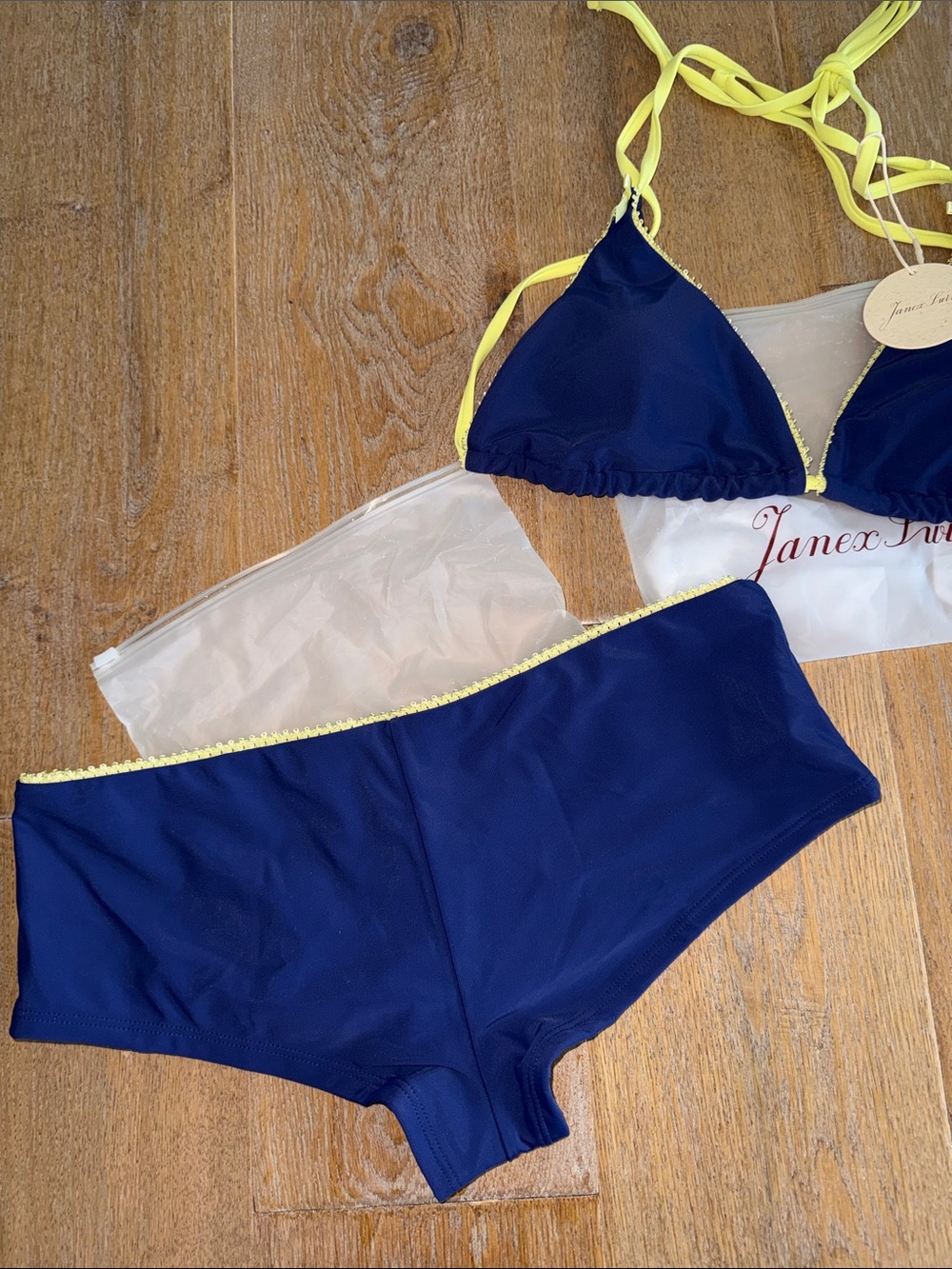 SeaMolly Bikini Set - Picture 4 of 5